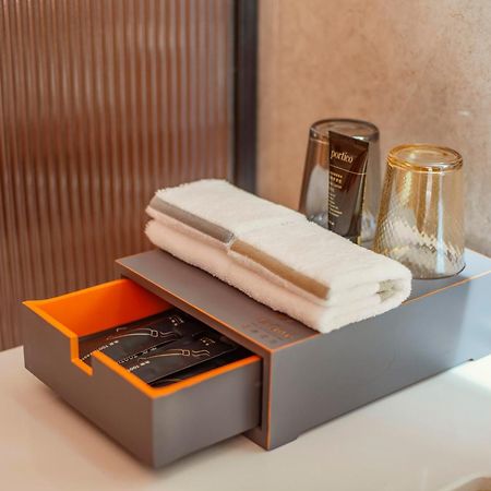 Urcove By Hyatt Futian Cbd Hotel Shenzhen Bagian luar foto