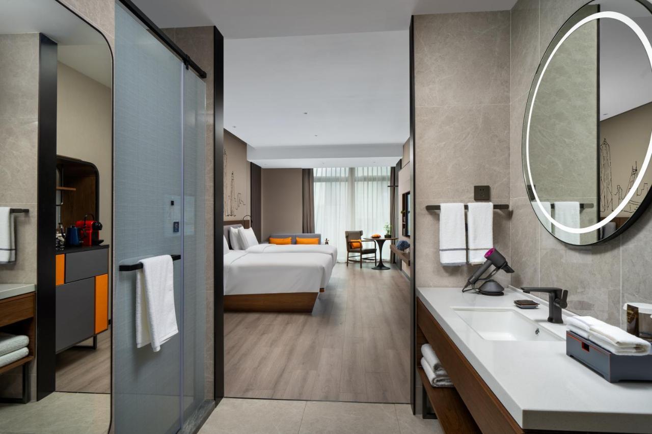 Urcove By Hyatt Futian Cbd Hotel Shenzhen Bagian luar foto